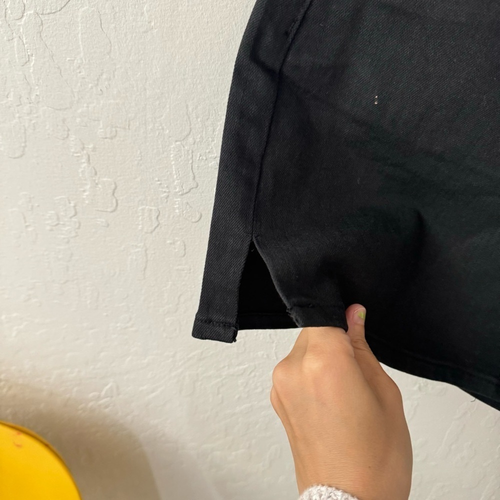 Tractr Black High Waist Shorts Thigh Slit 4/27 - Picture 2 of 7